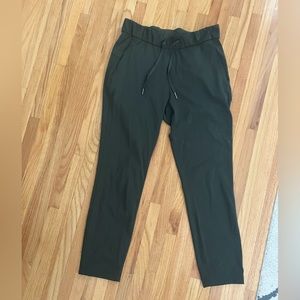 Lululemon Stretch Drawstring 7/8 Length